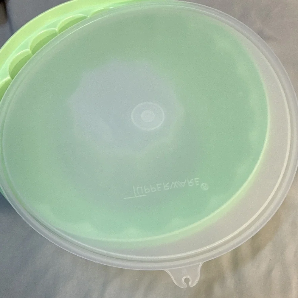 Tupperware ring jello